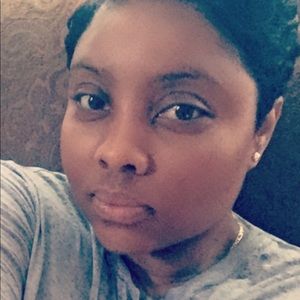 Meet your Posher, Adorna